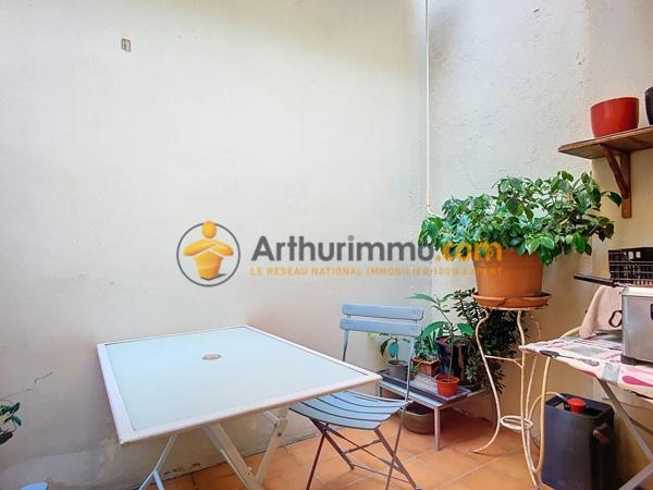 Vente                                                      Maison de ville
                        
                     3 pièces                      75 m2                     à Perpignan