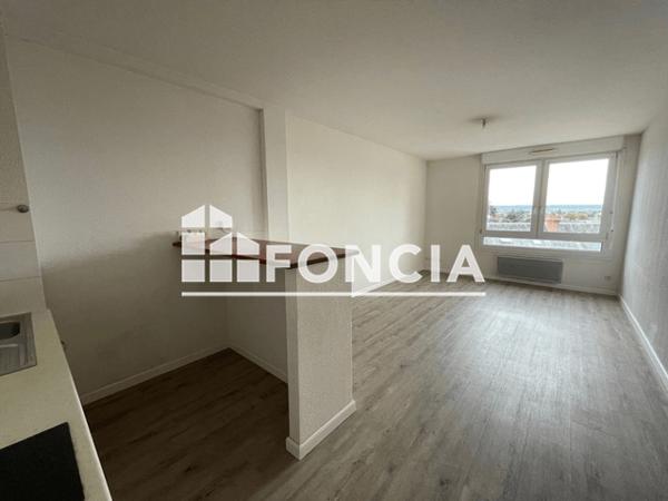 Location Appartement 2 pièces 44.24 m² - 3 RUE DE FLORIMOND ROBERTET Blois 41000