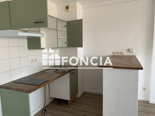 Location Appartement 2 pièces 44.24 m² - 3 RUE DE FLORIMOND ROBERTET Blois 41000