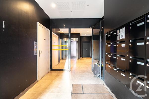 Appartement F2 à vendre  2 pièces - 43,60 m2 PARIS - 75017