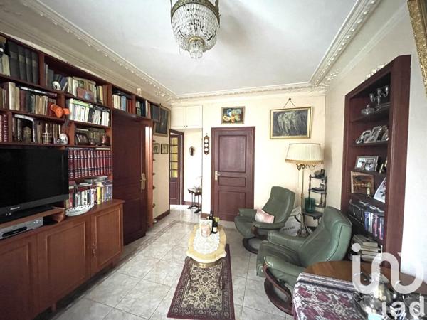 Appartement 6 pièces de 95 m² à Paris (75009)