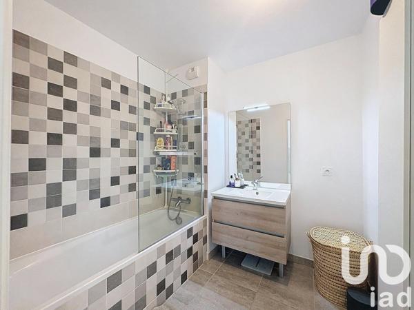 Appartement 3 pièces de 60 m² à Marseille (13013)