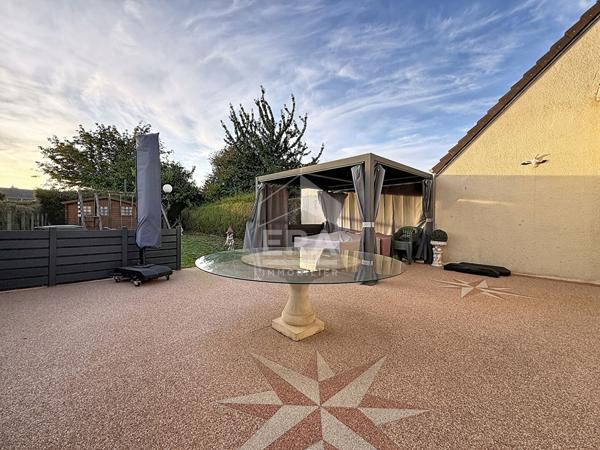 Maison familiale au nord-est de Caen