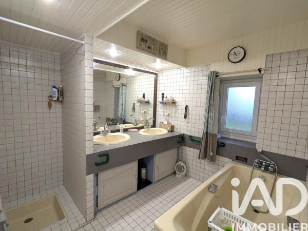 Maison à vendre 9 pièces 243 m² Saint-Geours-de-Maremne