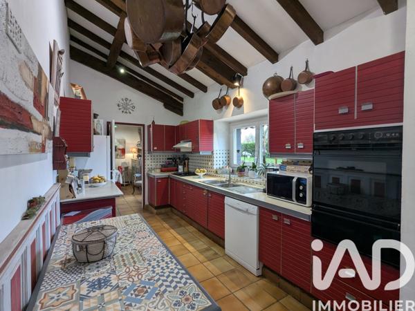 Maison à vendre 9 pièces 243 m² Saint-Geours-de-Maremne