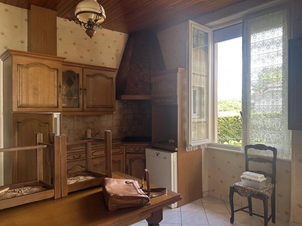 Vente                                                      Maison
                        
                     3 pièces                      62 m2                     à Auzat-la-Combelle