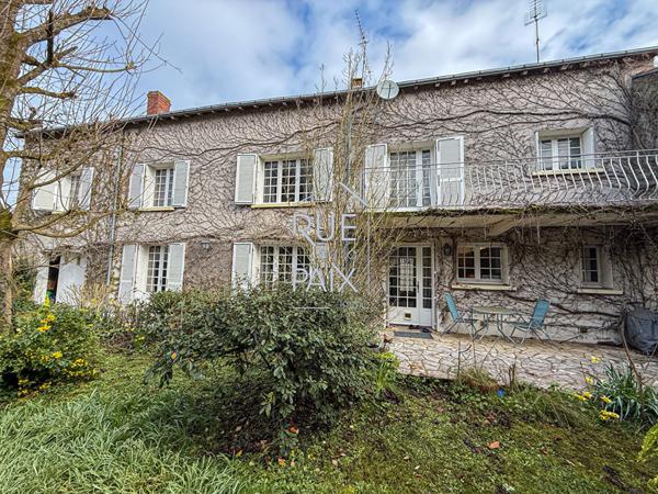 86230 SAINT GERVAIS LES TROIS CLOCHERS Maison Saint Gervais Les Trois Clochers 160.47 m2