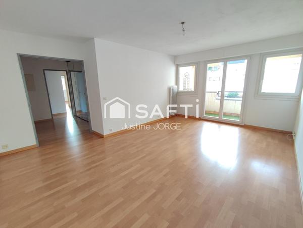 Appartement 4 pièces, 3 chambres idéalement situé