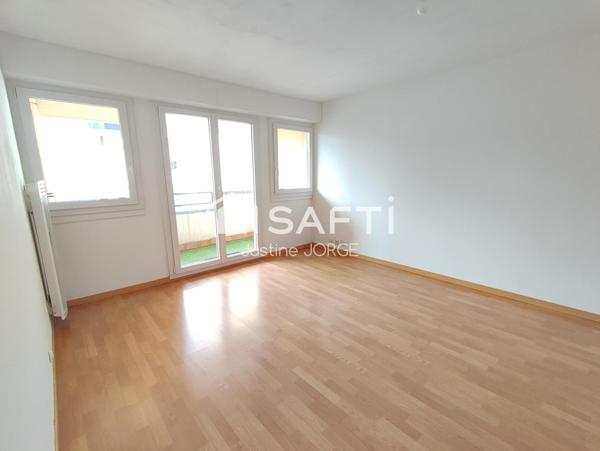 Appartement 4 pièces, 3 chambres idéalement situé