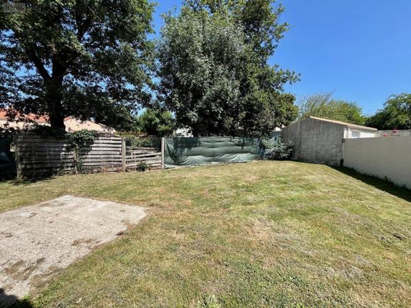 Maison individuelle à vendre à Challans en Vendée (85300), ref : 998/M/2370-85092