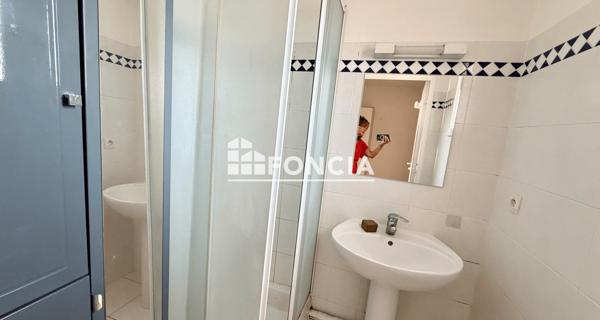 À vendre Appartement 2 pièces 30.81 m² - Saint-cyr-sur-mer 83270