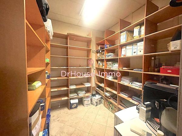 Bureau à vendre 4 pièces de 76 m²
