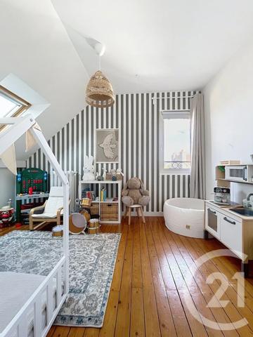 Maison à vendre  4 pièces - 75,49 m 2   COMPIEGNE  - 60