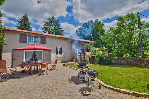 Maison 5 pièce(s) 160 m2 avec jardin et piscine
