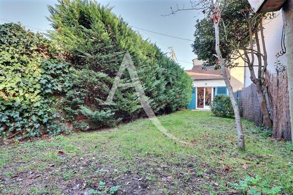 Beaucoup de cachet pour cette belle maison à Maisons Laffitte 4 pièce(s) 80 m2, 3 chambres, jardin, cave, parking !