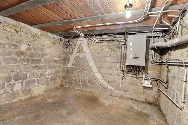 Beaucoup de cachet pour cette belle maison à Maisons Laffitte 4 pièce(s) 80 m2, 3 chambres, jardin, cave, parking !