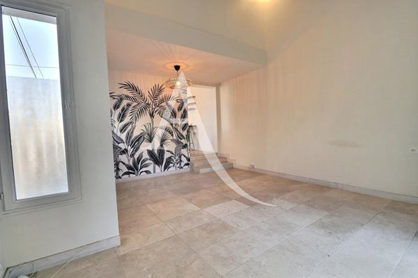 Beaucoup de cachet pour cette belle maison à Maisons Laffitte 4 pièce(s) 80 m2, 3 chambres, jardin, cave, parking !