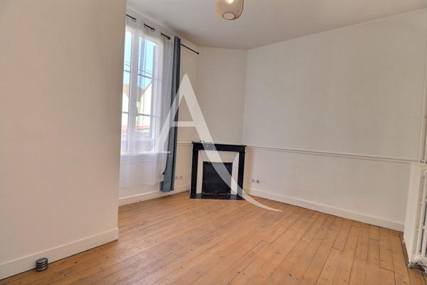 Beaucoup de cachet pour cette belle maison à Maisons Laffitte 4 pièce(s) 80 m2, 3 chambres, jardin, cave, parking !