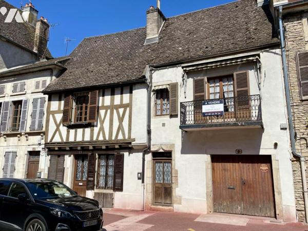 Ensemble immobilier à rénover