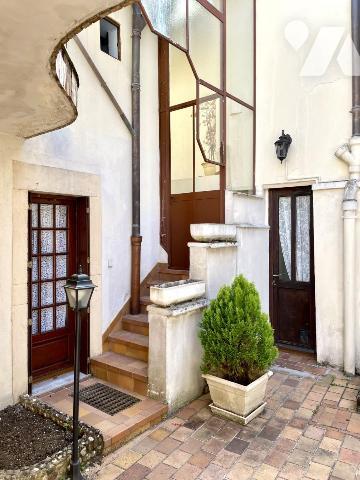 Ensemble immobilier à rénover