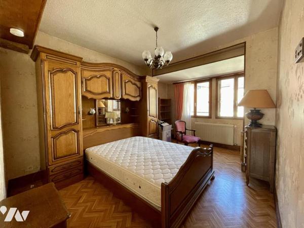 Ensemble immobilier à rénover