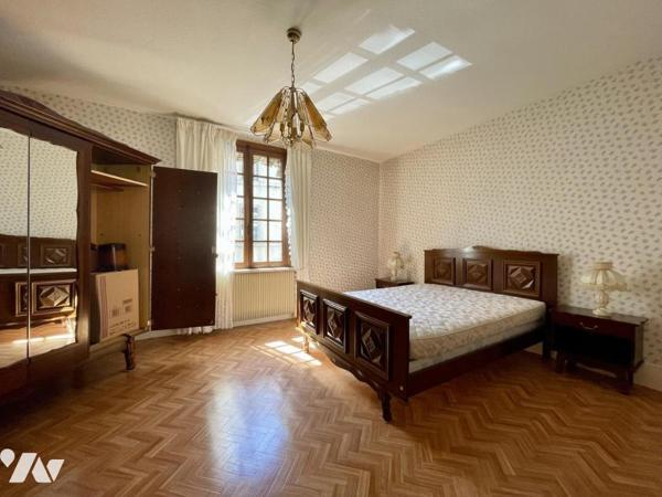 Ensemble immobilier à rénover