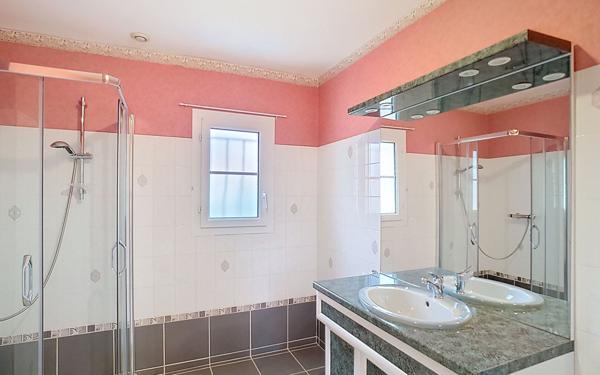 Maison à vendre    3 pièces •  La Chevrolière