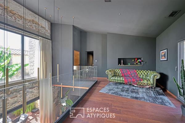 Ancienne vigneronne rénovée avec charme, volumes et piscine