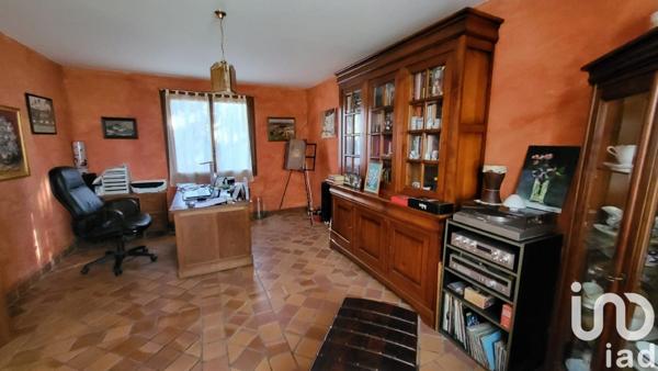Maison 5 pièces de 205 m² à Marles-en-Brie (77610)