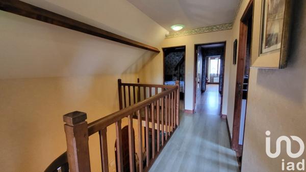 Maison 5 pièces de 205 m² à Marles-en-Brie (77610)