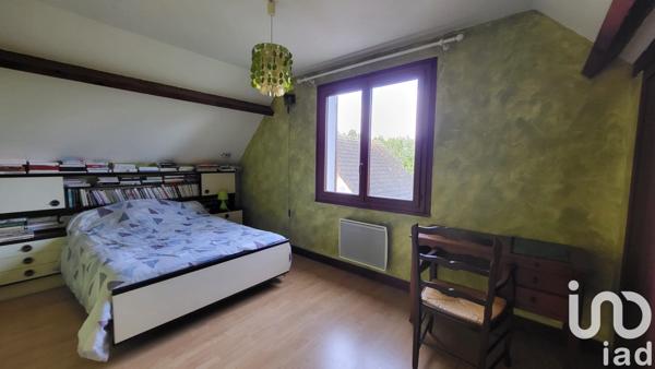 Maison 5 pièces de 205 m² à Marles-en-Brie (77610)