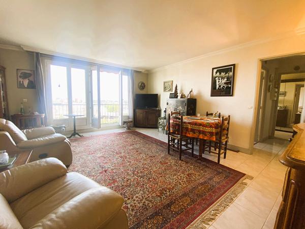 EXCLUSIVITE GUY HOQUET - Appartement de 80 m2 à BAGNEUX