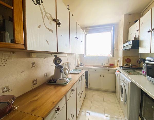 EXCLUSIVITE GUY HOQUET - Appartement de 80 m2 à BAGNEUX