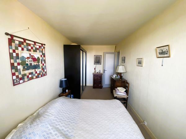 EXCLUSIVITE GUY HOQUET - Appartement de 80 m2 à BAGNEUX