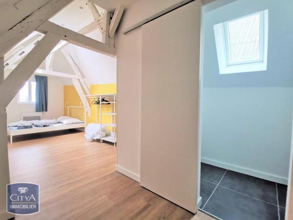 Appartement à louer 2 pièces 50m² Laon (02000)