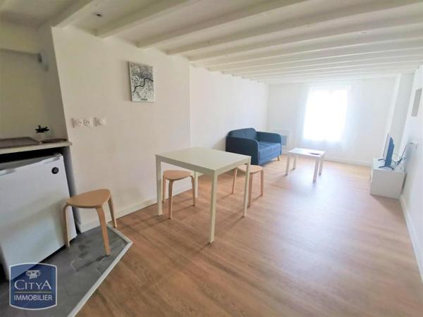 Appartement à louer 2 pièces 50m² Laon (02000)