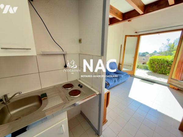 Charmant studio de 26m², terrasse, vue mer et place de parking 