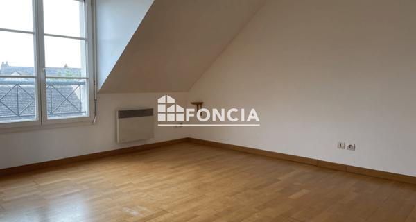 Location Studio 22.16 m² - Les Essarts-le-roi 78690
