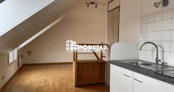Location Studio 22.16 m² - Les Essarts-le-roi 78690