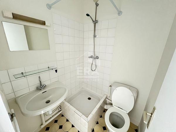 A3 - Studio Orleans 1 pièce(s) 21 m2 - QUARTIER DUNOIS