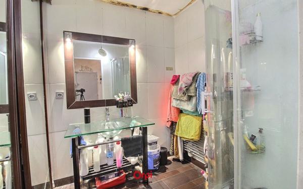 Appartement à vendre    4 pièces • 99,18 m2 Marseille 13