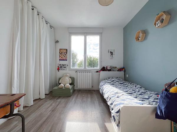 Maison à vendre à Murs Erigné - 3 chambres et garage proche Hyper U de Murs Erigné, commerces et commodités à pieds