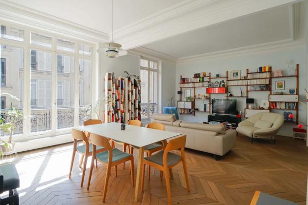 Appartement Paris 8e - EUROPE