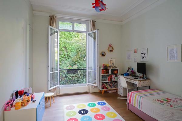 Appartement Paris 8e - EUROPE