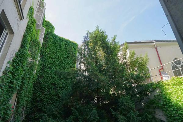 Appartement Paris 8e - EUROPE