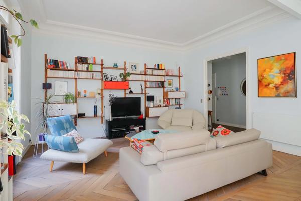 Appartement Paris 8e - EUROPE