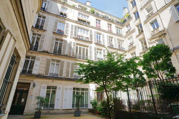 Appartement Paris 8e - EUROPE