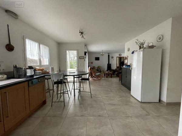 Maison à vendre à Ploemeur dans le Morbihan (56270), ref : 56082-1457   
Lomener