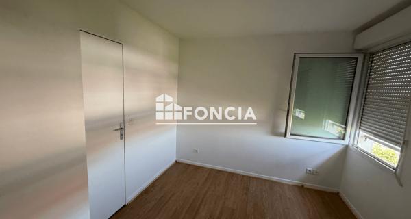 Location Appartement 3 pièces 60 m² - Corbeil-essonnes 91100