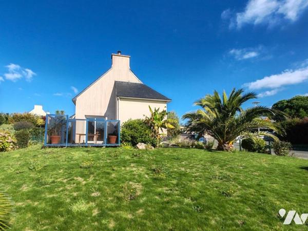 2111 - MAISON CONTEMPORAINE AVEC VIE DE PLAIN PIED - 3 CHAMBRES - TERRAIN PAYSAGE DE 483M²